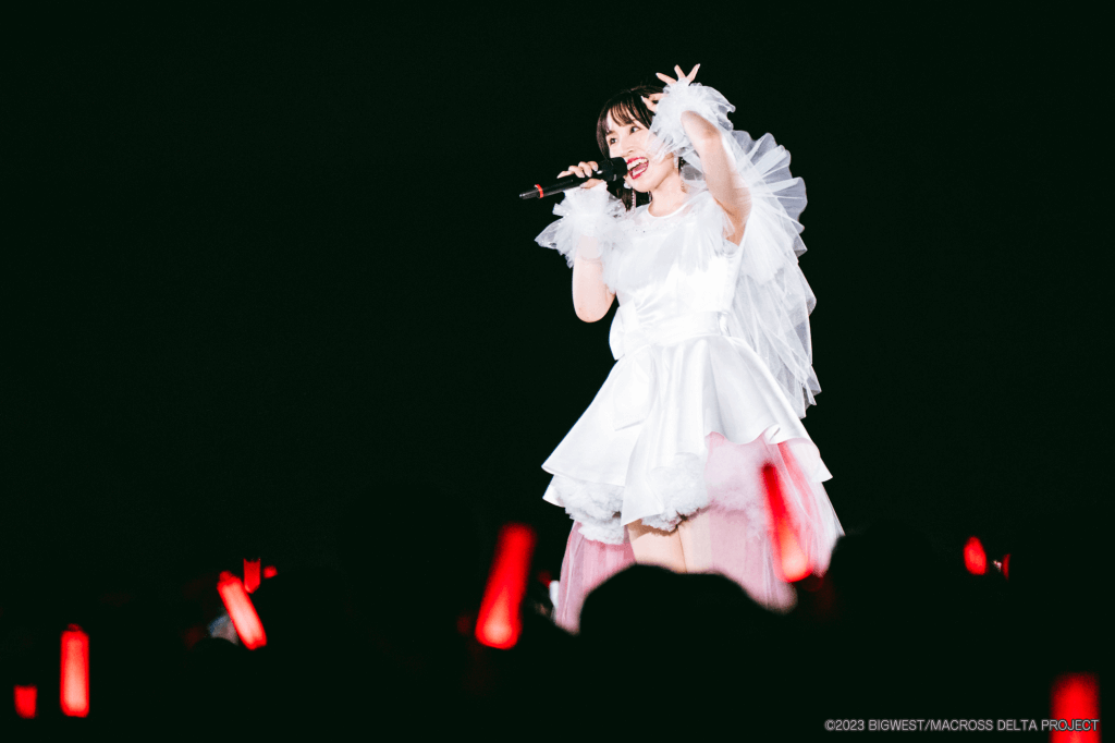 マクロスΔ】「ワルキューレ FINAL LIVE TOUR 2023 ～Last Mission ～」ついに最終日を迎えたライブレポート大公開！全６公演の写真を１００点以上収録 ライブメモリアルブック予約受付中！ | MACROSS  OFFICIAL SITE